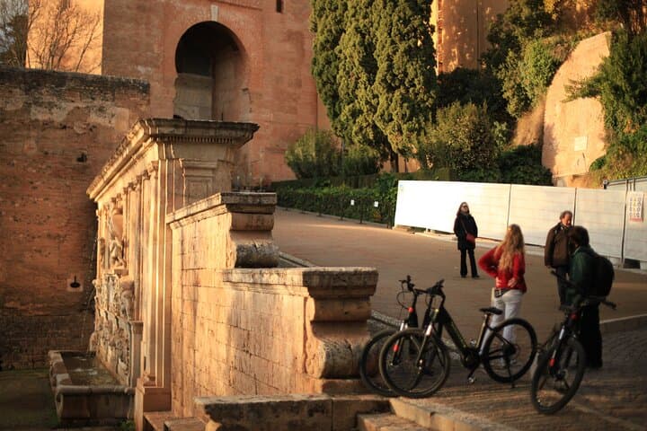 Granada: Alhambra and Sierra Nevada Sunset Views by E-Bike