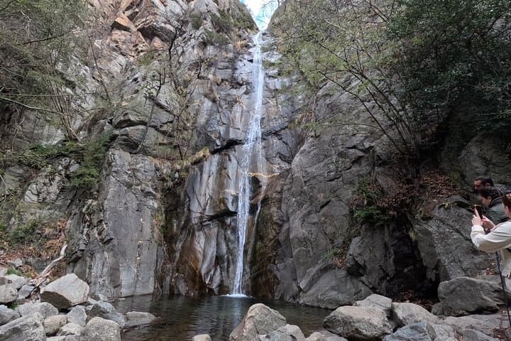 Pyrenees Hiking Experience from Barcelona. Small Group Tour