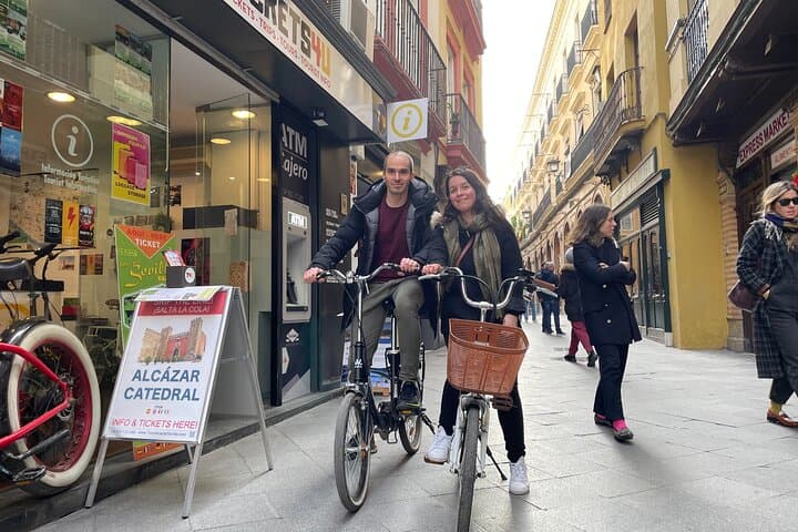 Ride Seville by E‐Bike – Small Group Local Experience