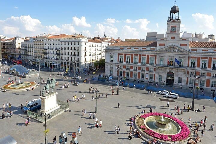 Private Audio Guided Walking Tour in Madrid