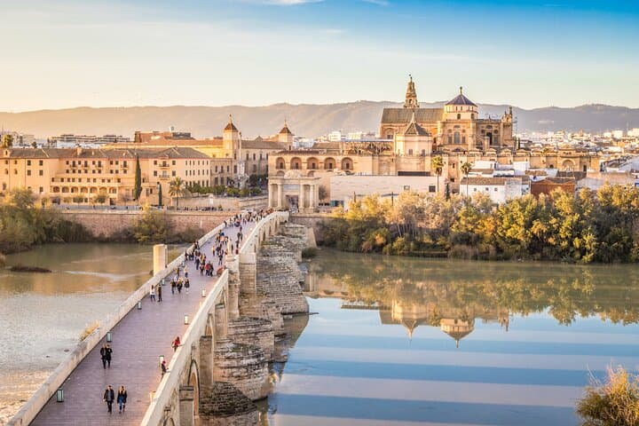 Cordoba: City Walk with Audio Guide in 7 Languages on your Phone