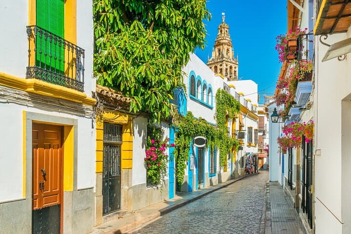 Cordoba: City Walk with Audio Guide in 7 Languages on your Phone
