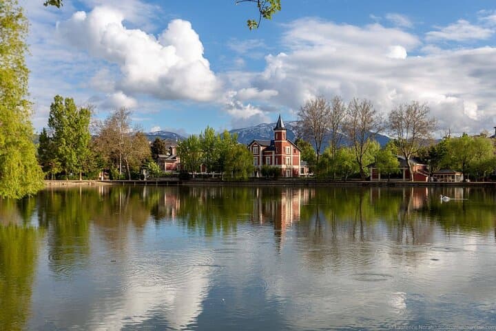 Full Day Private Guided Tour in Cerdanya