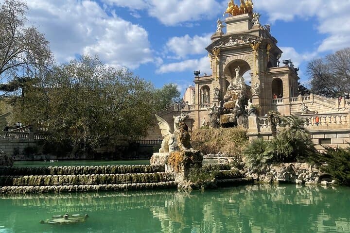 Bike Tour in Barcelona: History, Architecture and Culture