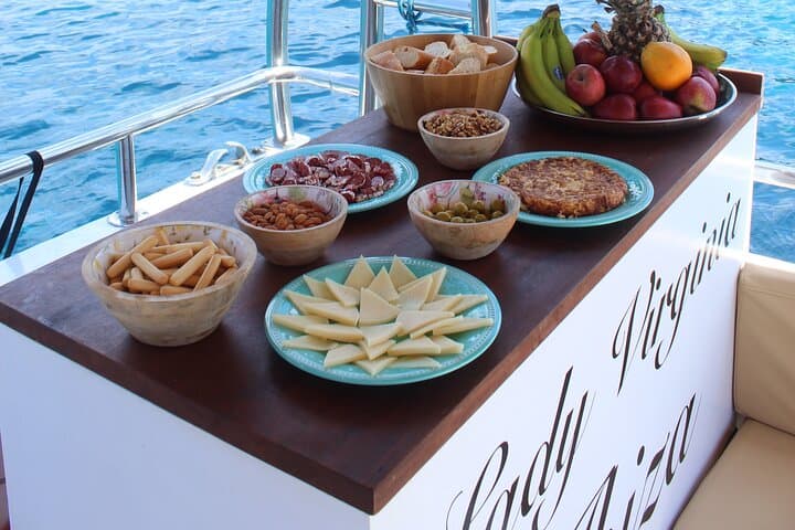 Sunset Boat Tour in Ibiza with All Inclusive