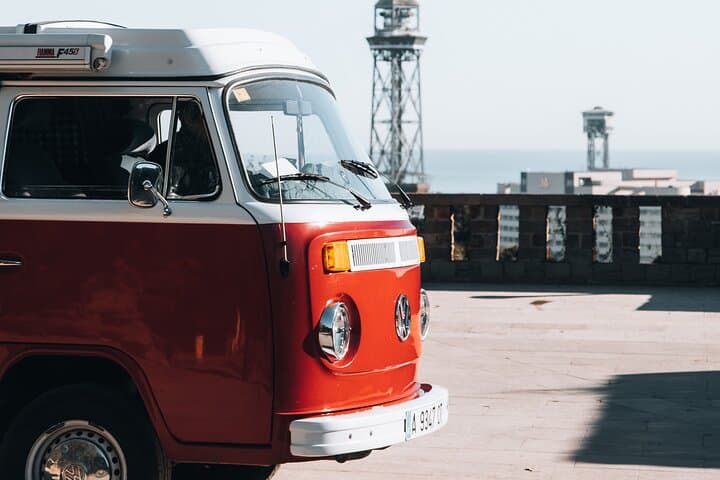 VW Kombi T2 Campervan Rental for Roadtrips in Cataluña
