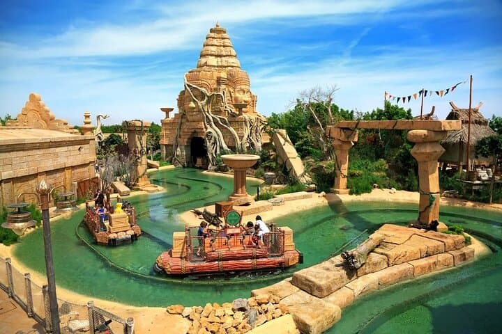PortAventura Theme Park Pass with Pick-up included from Barcelona