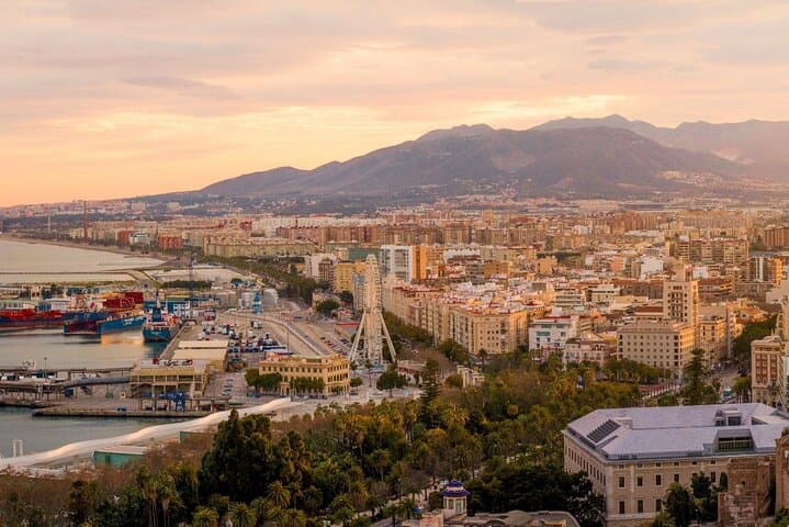 Malaga : Private Custom Walking Tour with A Guide (Private Tour)