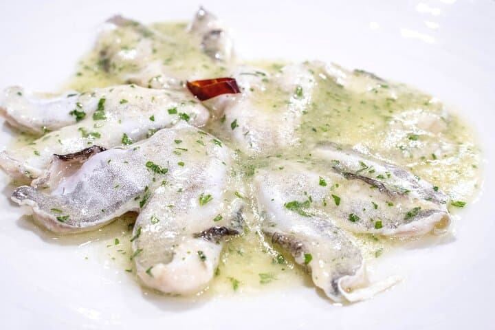 Get lost in the last classic pintxo taverns