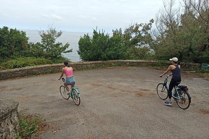 Highlight of San Sebastian riding a bike