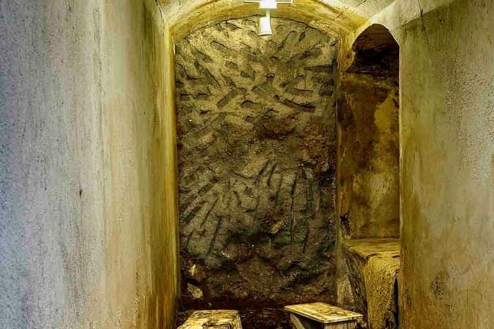 Guided Tour: Shelters of the Spanish Civil War. Spanish tour