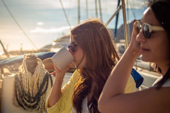 2 hour Sunrise Sailing Tour in Barcelona