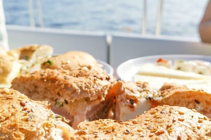 2 hour Sunrise Sailing Tour in Barcelona