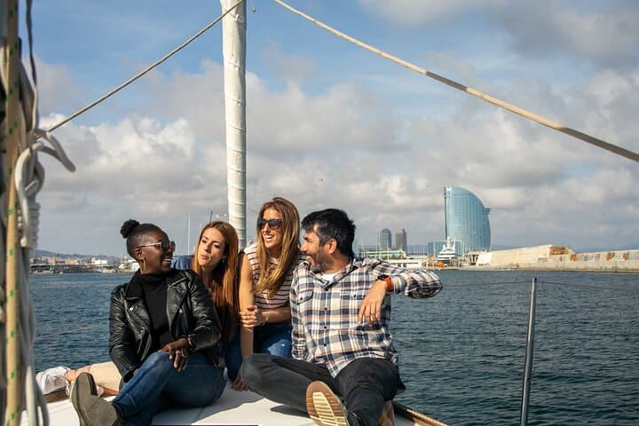 Sailing Tour and Tasting of Submarine wines on board