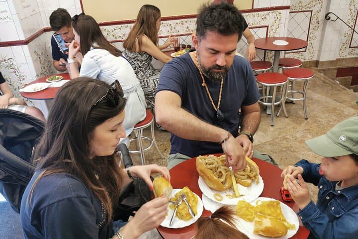 Madrid Street Food Guided Tour: San Miguel Market & City Center