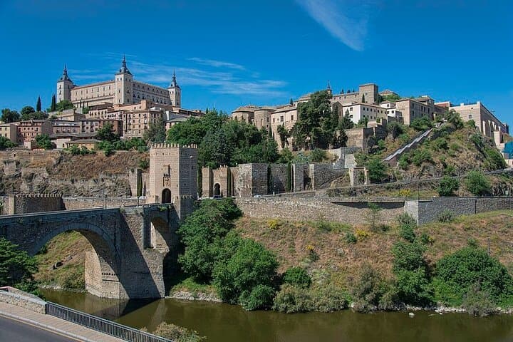 Toledo 5 Hour Private Tour from Madrid with pickup and drop off