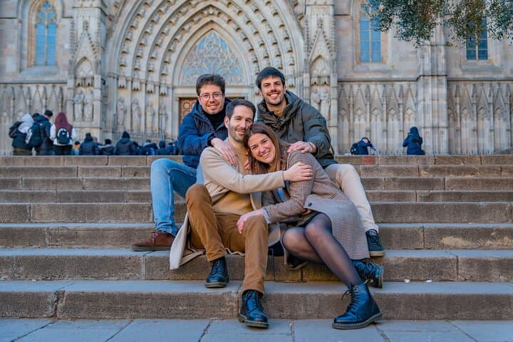 Barcelona: Professional Photoshoot at Gothic Quarter