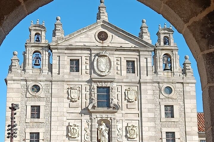 Private Tour in Ávila, Walls and Historic Center