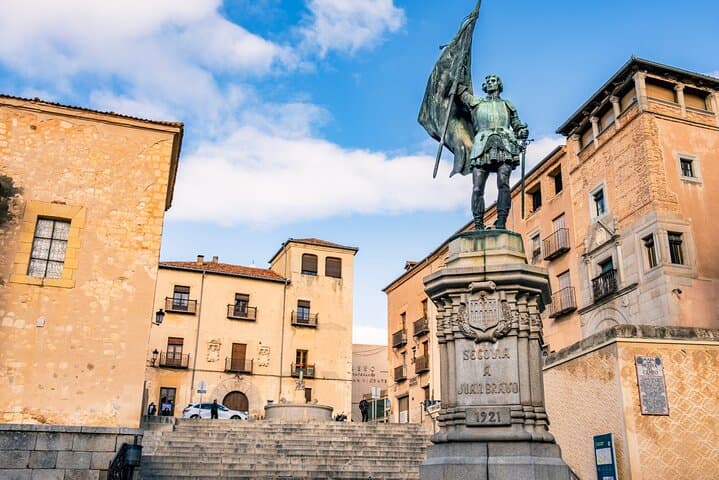 Segovia Self-Guided Walking City Tour & Scavenger Hunt