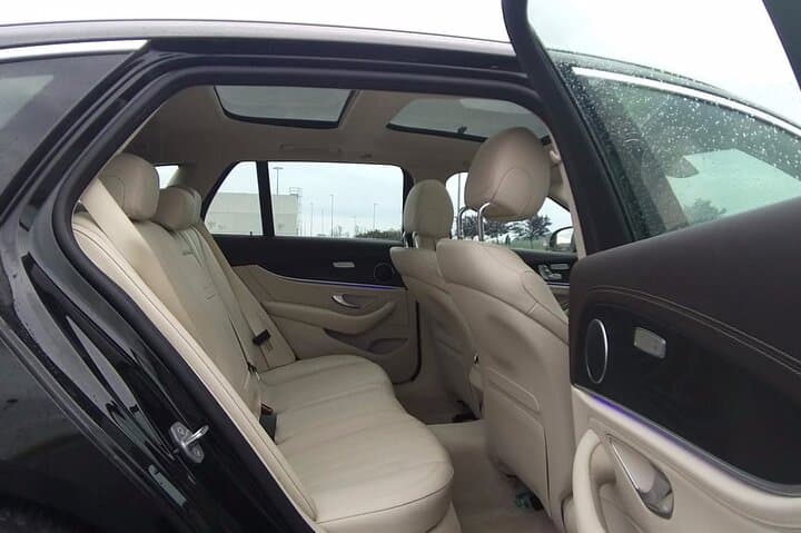 Barcelona Airport (BCN) to Barcelona - Roundtrip Private Transfer