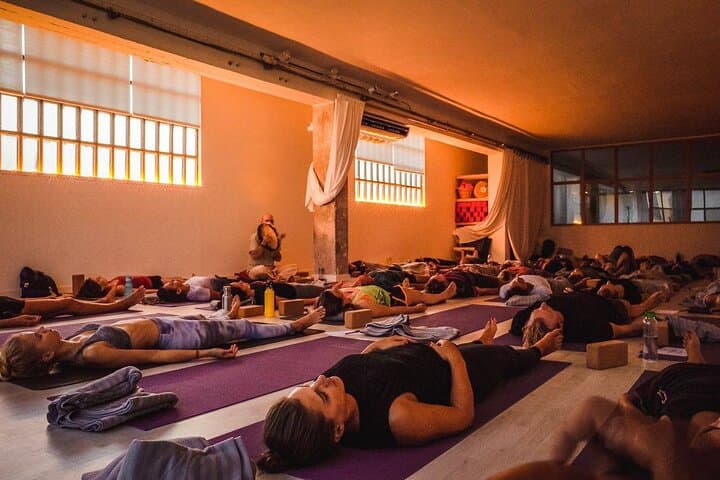 Private Somatic Experience in Barcelona