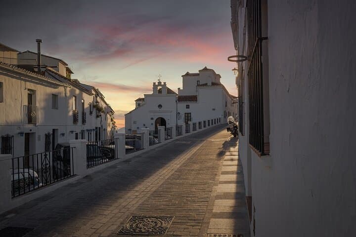 Algeciras Paco de Lucía’s Legacy: Exploration Game and Tour