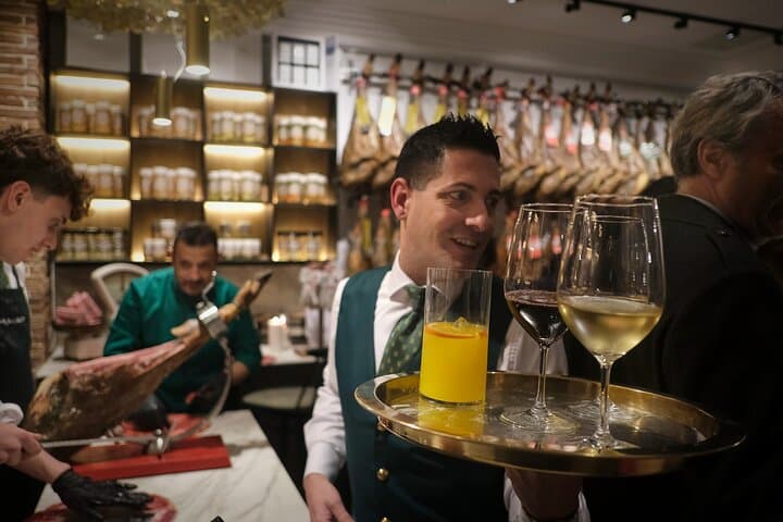 Tasting of Iberian Hams with Wine or Cava Pairing