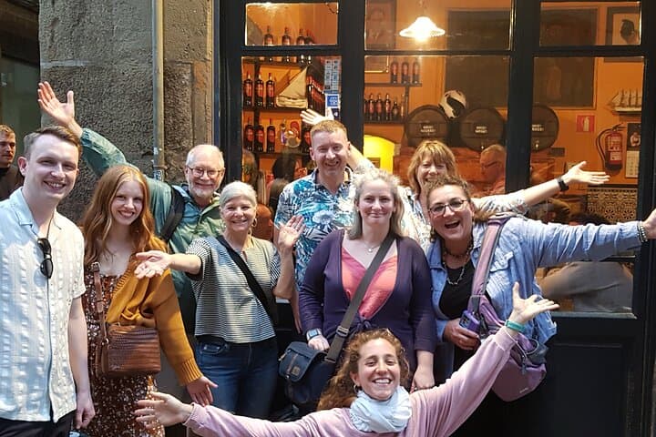 Madrid History Food Tour: Tapas & Drinks Tasting