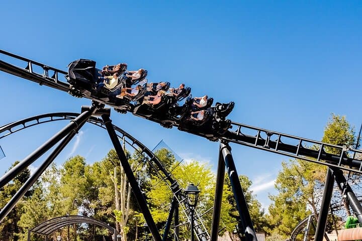 Parque Warner Day Tour from Madrid