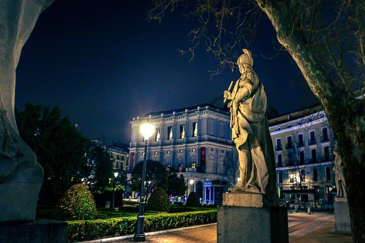 PRIVATE VIP tour: Madrid Haunted history, Inquisition & Legends