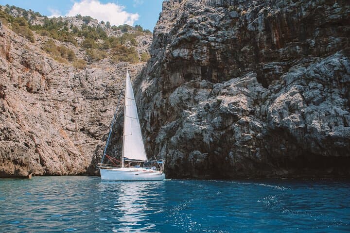 Private Half Day Boat Tour in Port de Soller
