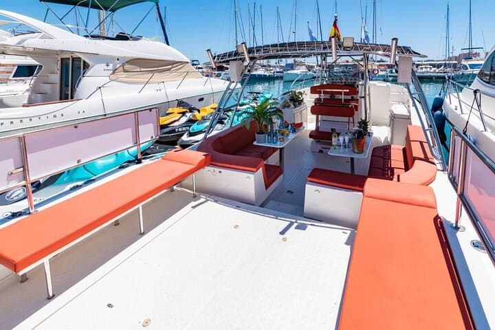 stern ship