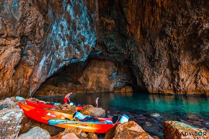 Cova dels Orguens: Cave Exploring Kayak & Snorkel Tour in Javea