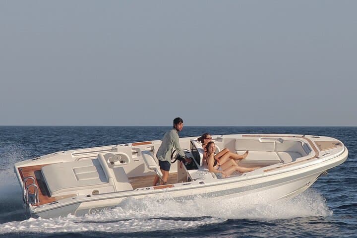 Private Motor Speed Boat in Barcelona