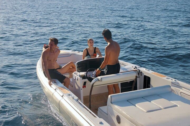 Private Motor Speed Boat in Barcelona