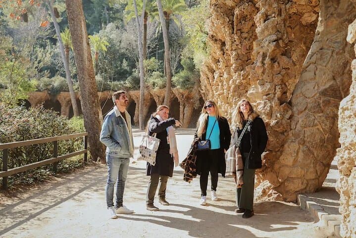 Barcelona Gaudi's Park Güell Private Guided Walking Tour