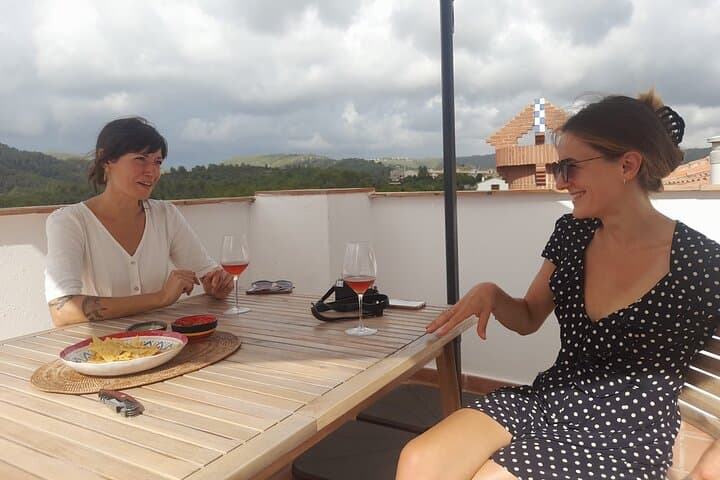 Small-Group Natural and Organic Wine Tasting near Sitges