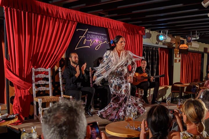Flamenco Show Ticket at tablao Jardines de Zoraya Granada