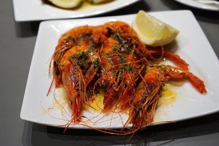 Alicante food and wine experience with sommelier