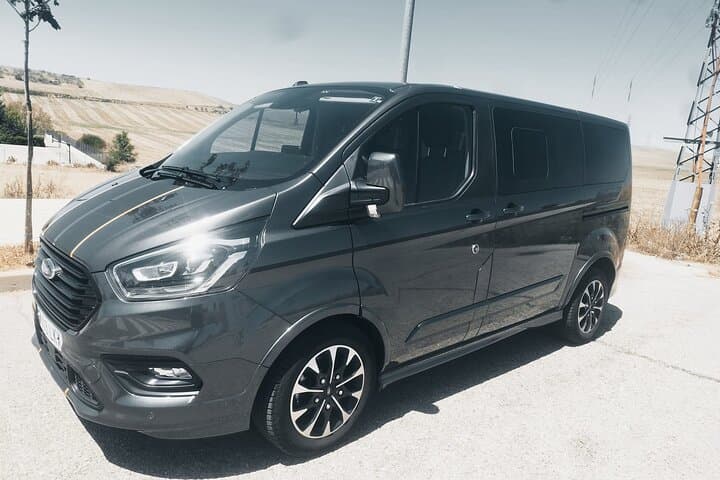 Premium Private Transfer:Your Door to Spain's Iconic Destinations