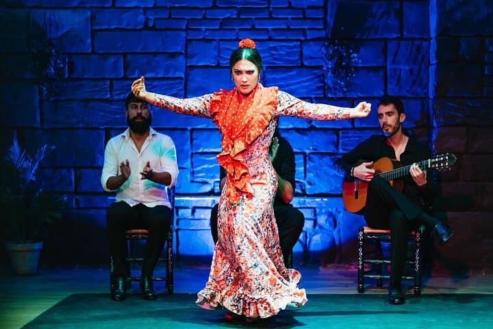 Baraka. Espectáculo flamenco en Triana