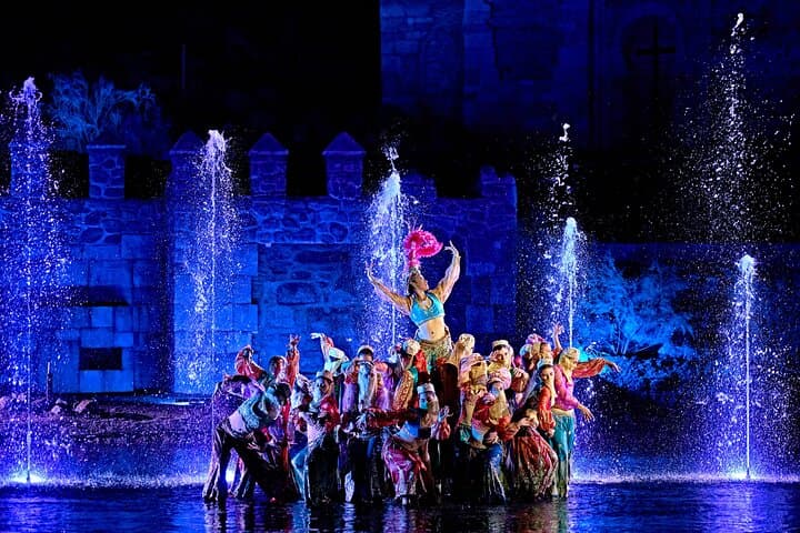 Visit Puy du Fou España by bus From Toledo