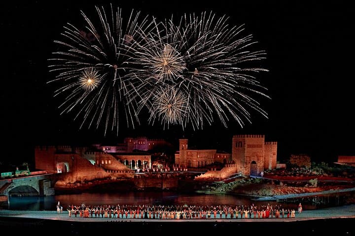 Visit Puy du Fou España by bus From Madrid