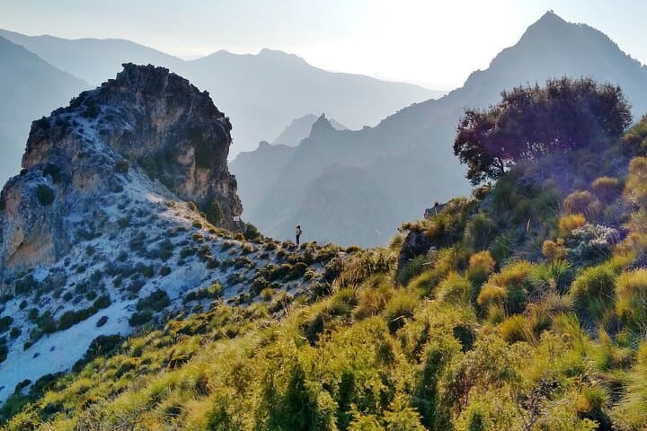 NEW: Sunset Hike & Summit Sierra Nevada - Private Tour with pup