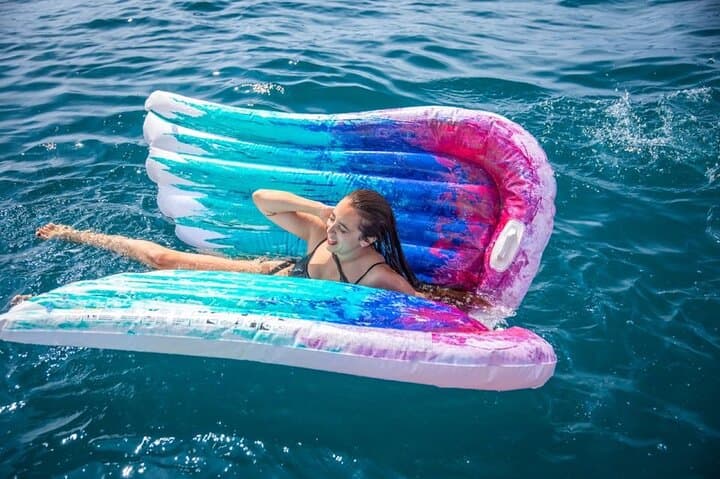 Barcelona Sailing Tour with Swimming, Snacks and Drinks