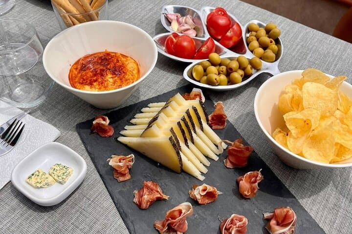 Barbecue in a penthouse in the center of Barcelona with a chef