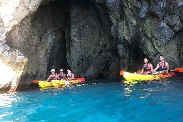 Kayak and Snorkeling Excursion in Maro Cerro Gordo Cliffs
