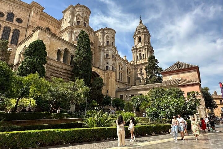 Malaga Food Walking Tour with Atarazanas Market Visit