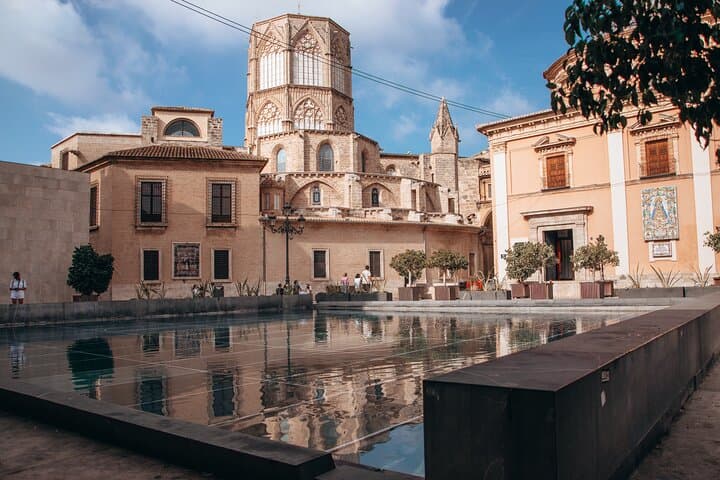 Valencia al completo en Bicicleta
