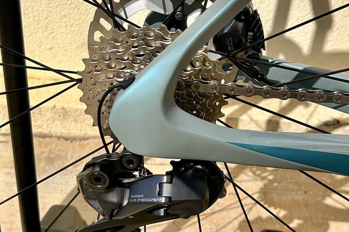 SwiftCarbon Racevox, Ultegra di2 plus DT Swiss wheel set